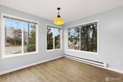 3660 Whitman Avenue N, Seattle, WA 98103-8768 - Photo 11