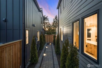 105 19th Avenue , Kirkland, WA 98033 - Photo 33