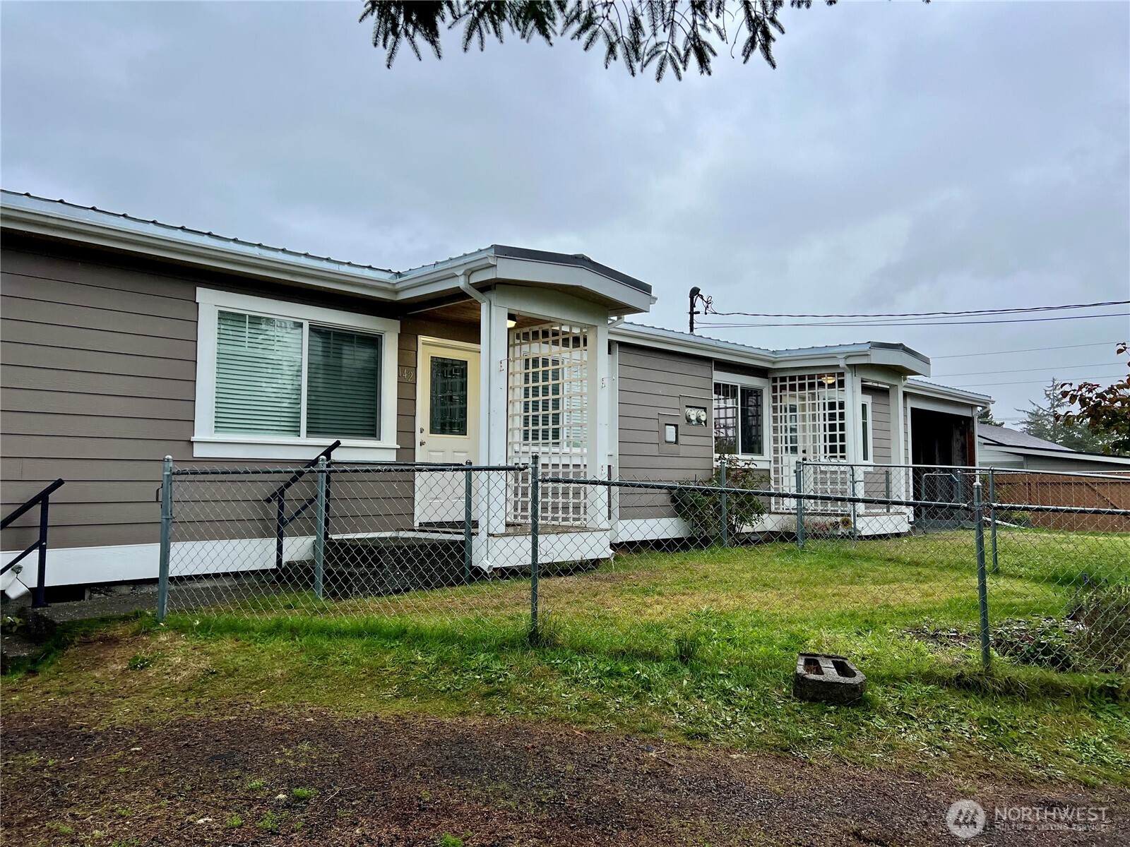 140 Newell Avenue , Westport, WA 98595