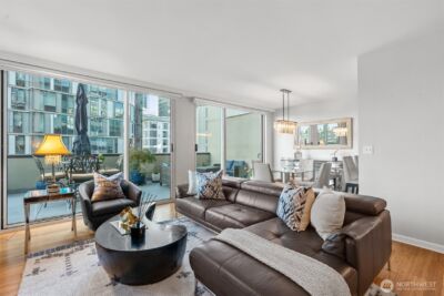 177 107th Avenue NE #720, Bellevue, WA 98004 - Photo 2