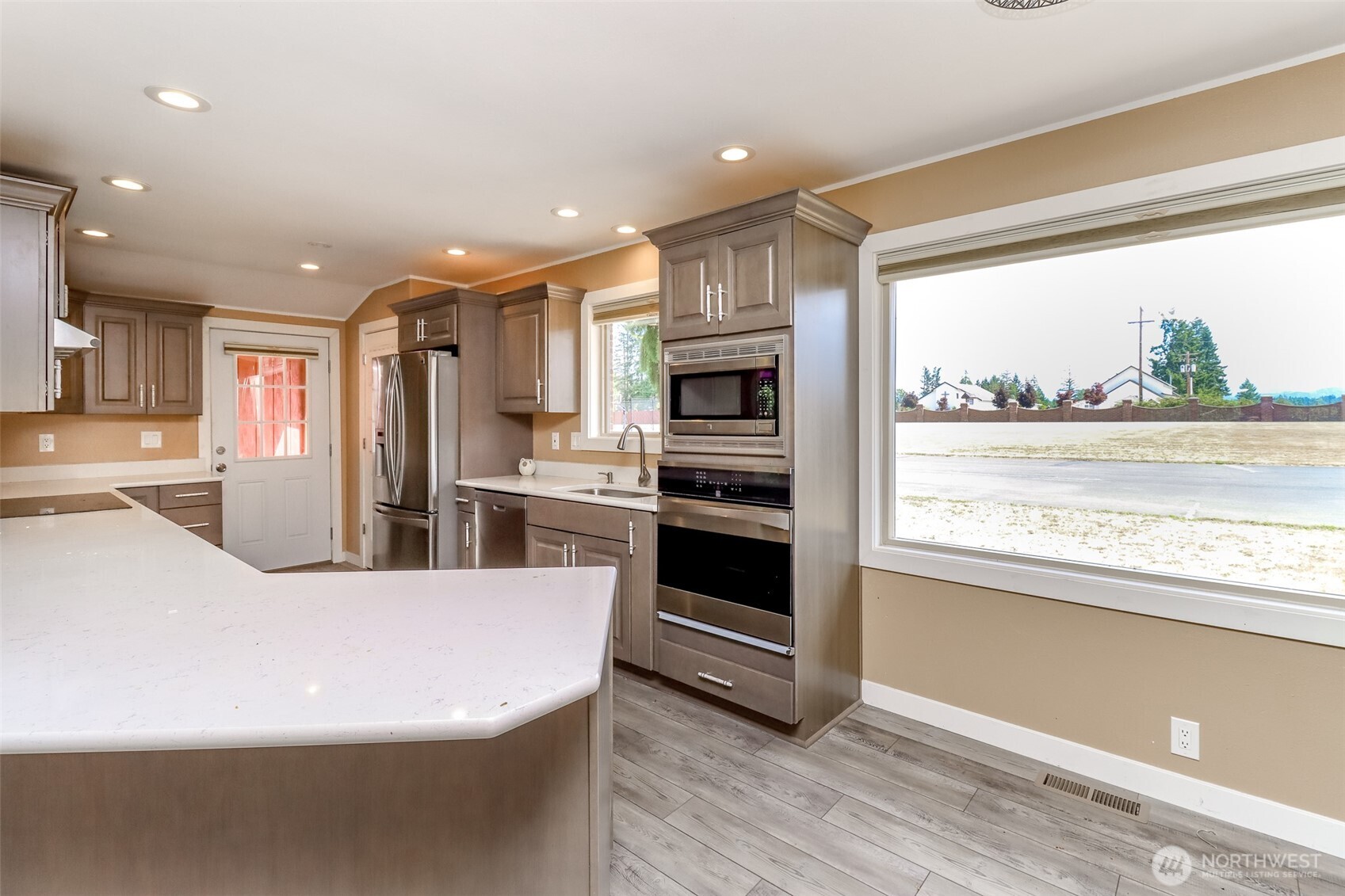 36510 Mountain Highway E, Eatonville, WA 98328