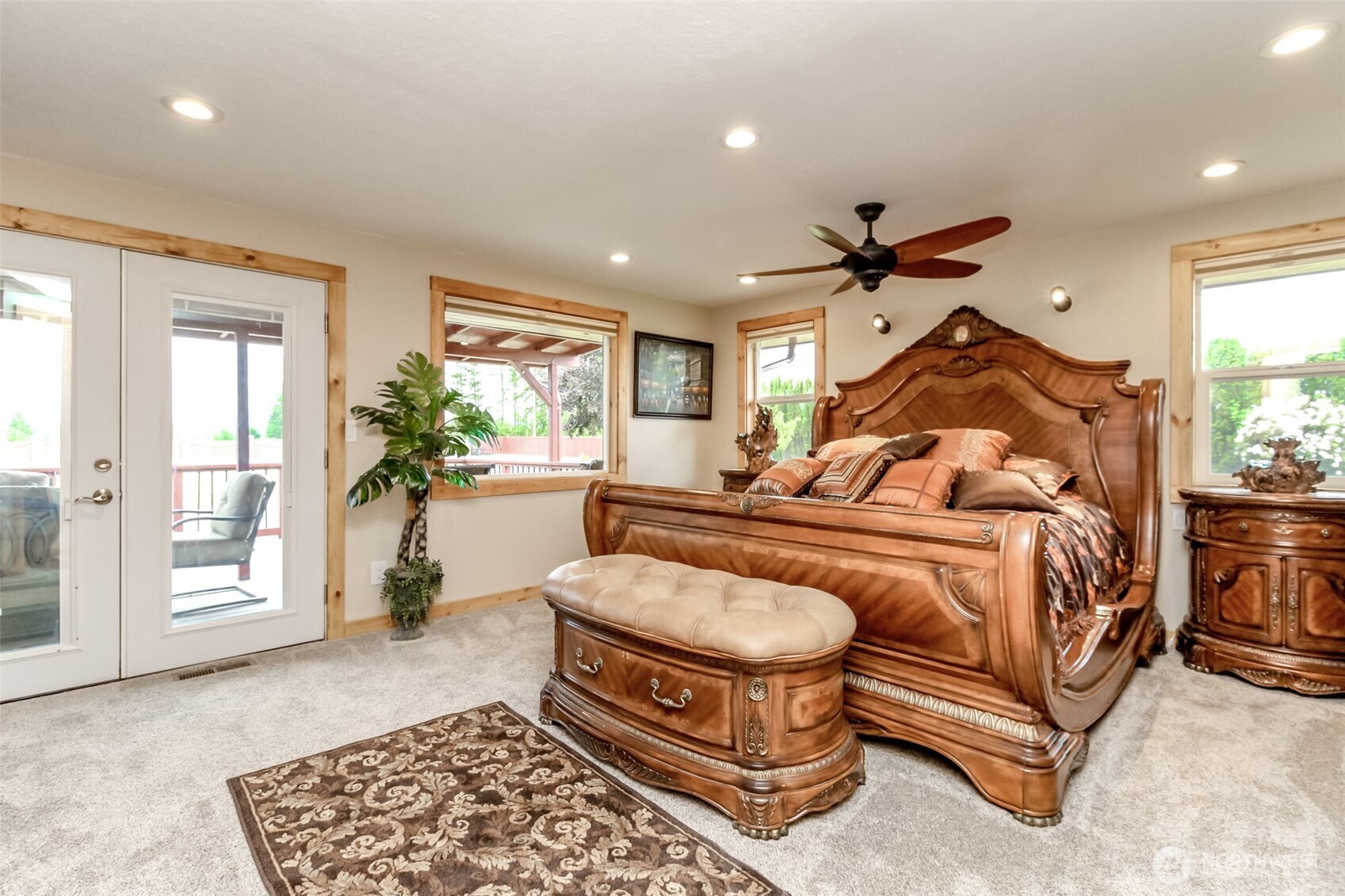 36510 Mountain Highway E, Eatonville, WA 98328