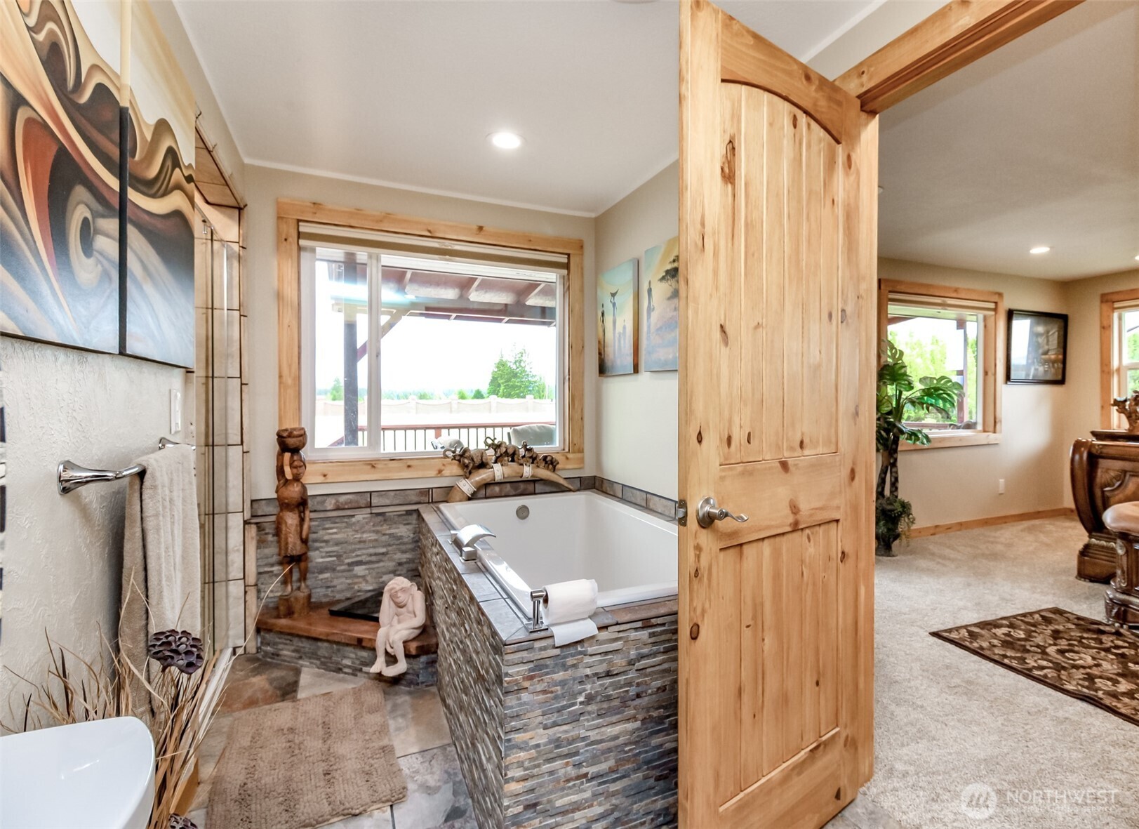 36510 Mountain Highway E, Eatonville, WA 98328