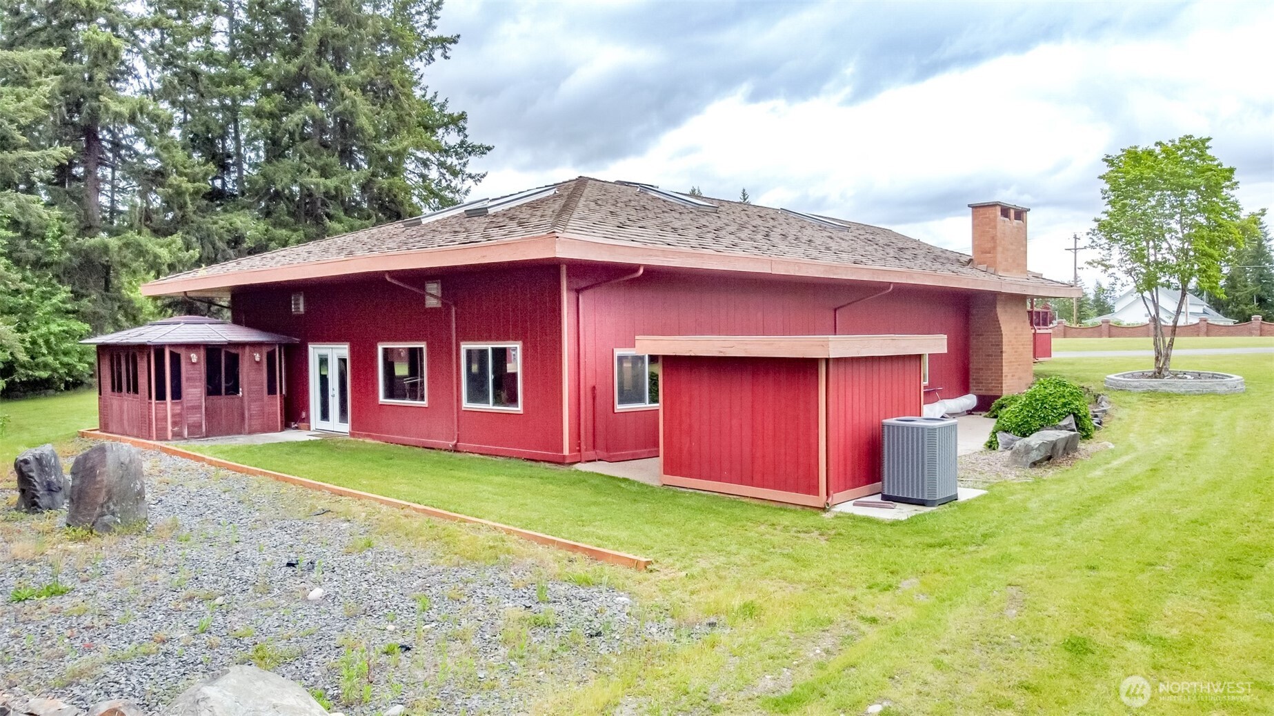 36510 Mountain Highway E, Eatonville, WA 98328