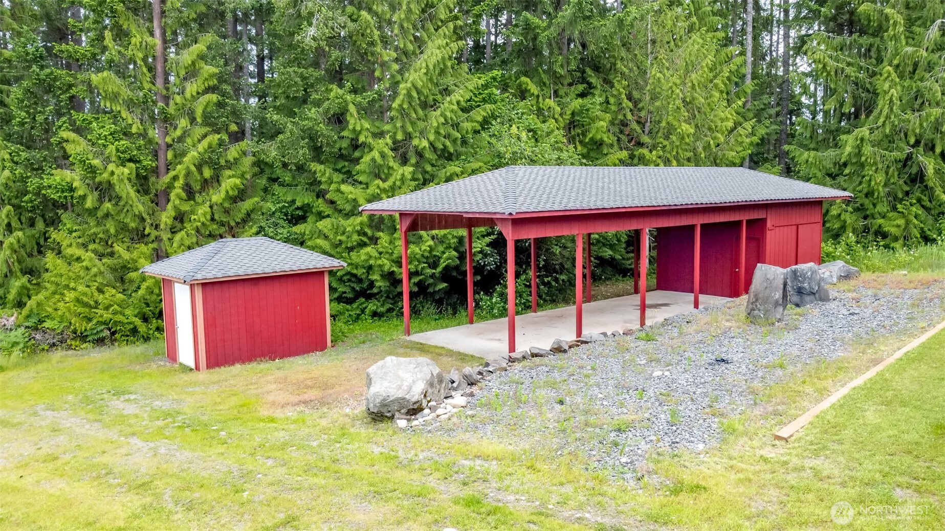 36510 Mountain Highway E, Eatonville, WA 98328