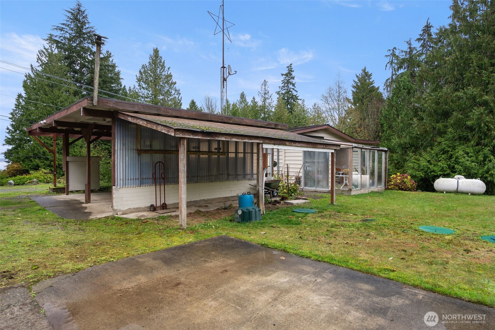 6091 NE Twin Spits Road , Hansville, WA 98340