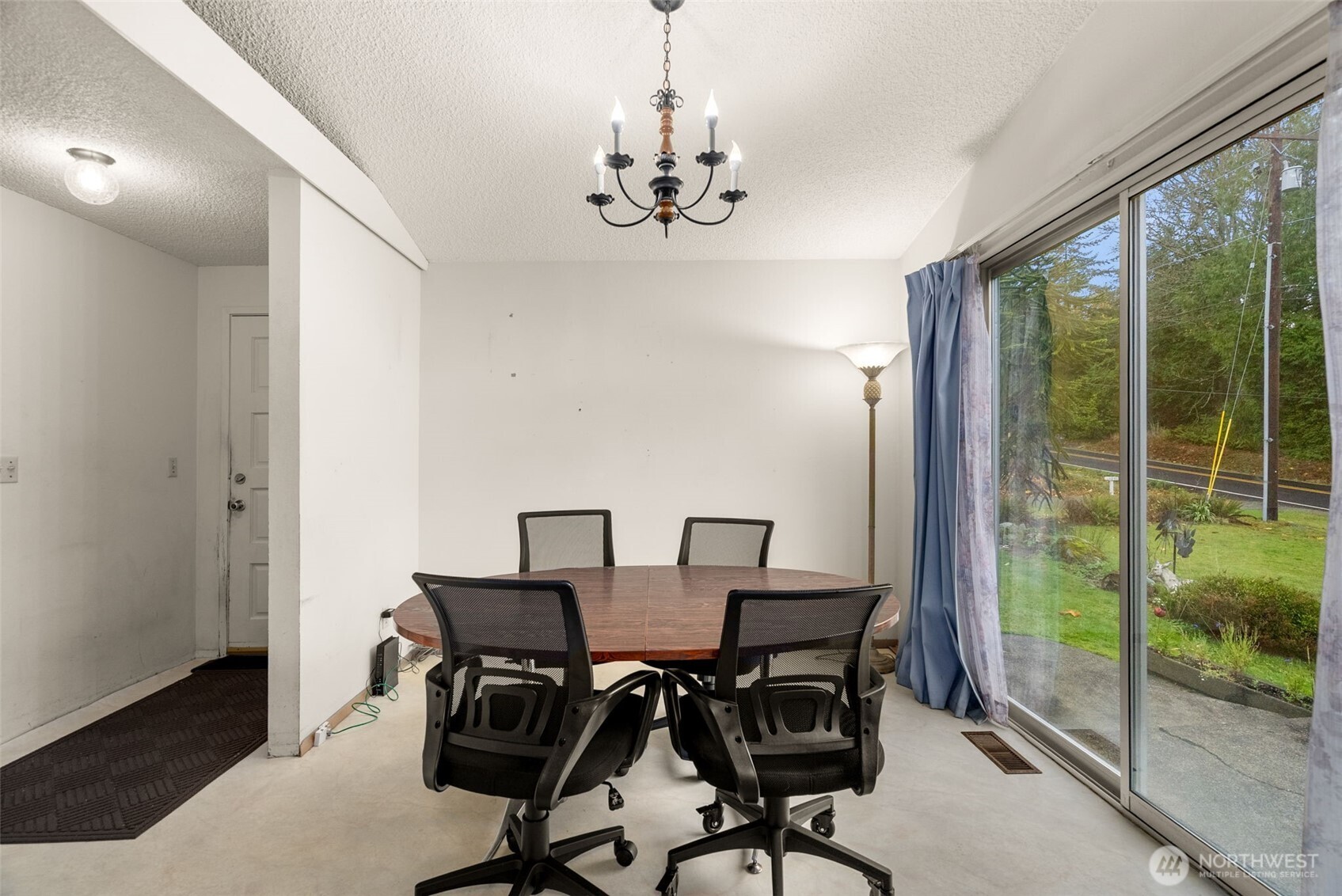 6091 NE Twin Spits Road , Hansville, WA 98340