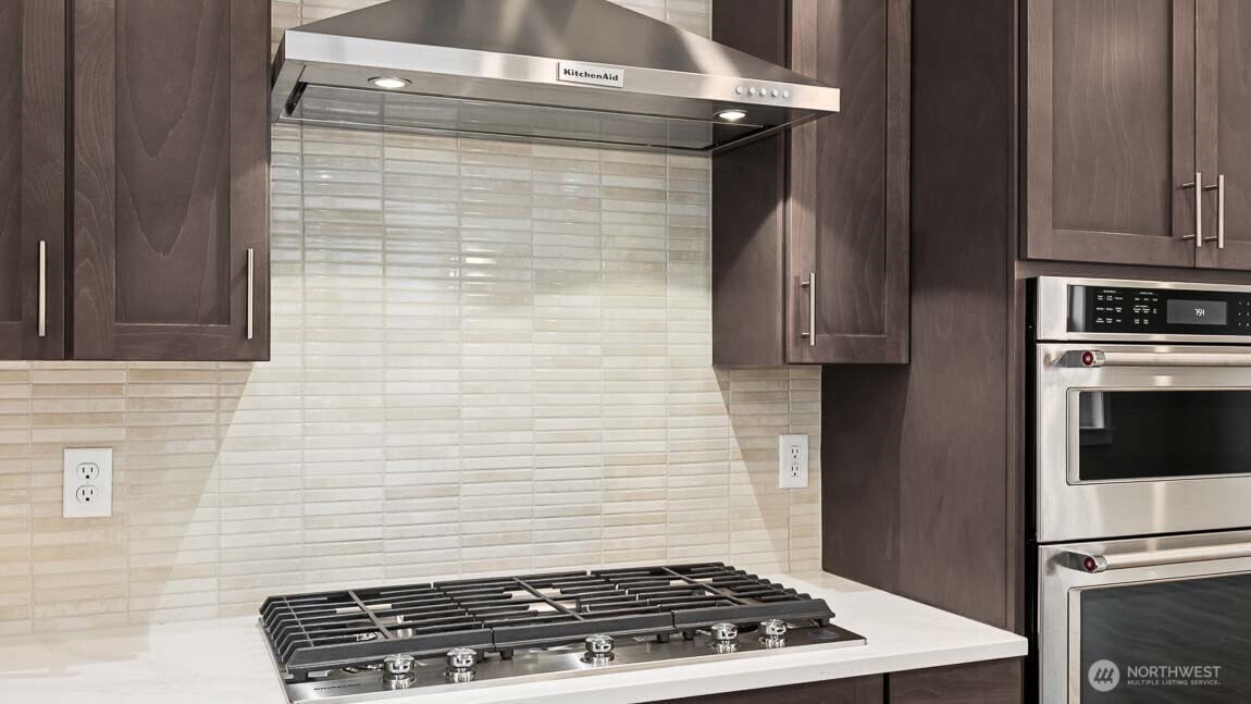 10520 135th Place NE #36, Kirkland, WA 98033