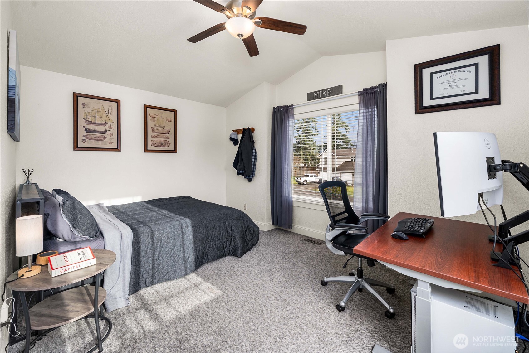 21520 SE 280th Street , Maple Valley, WA 98038