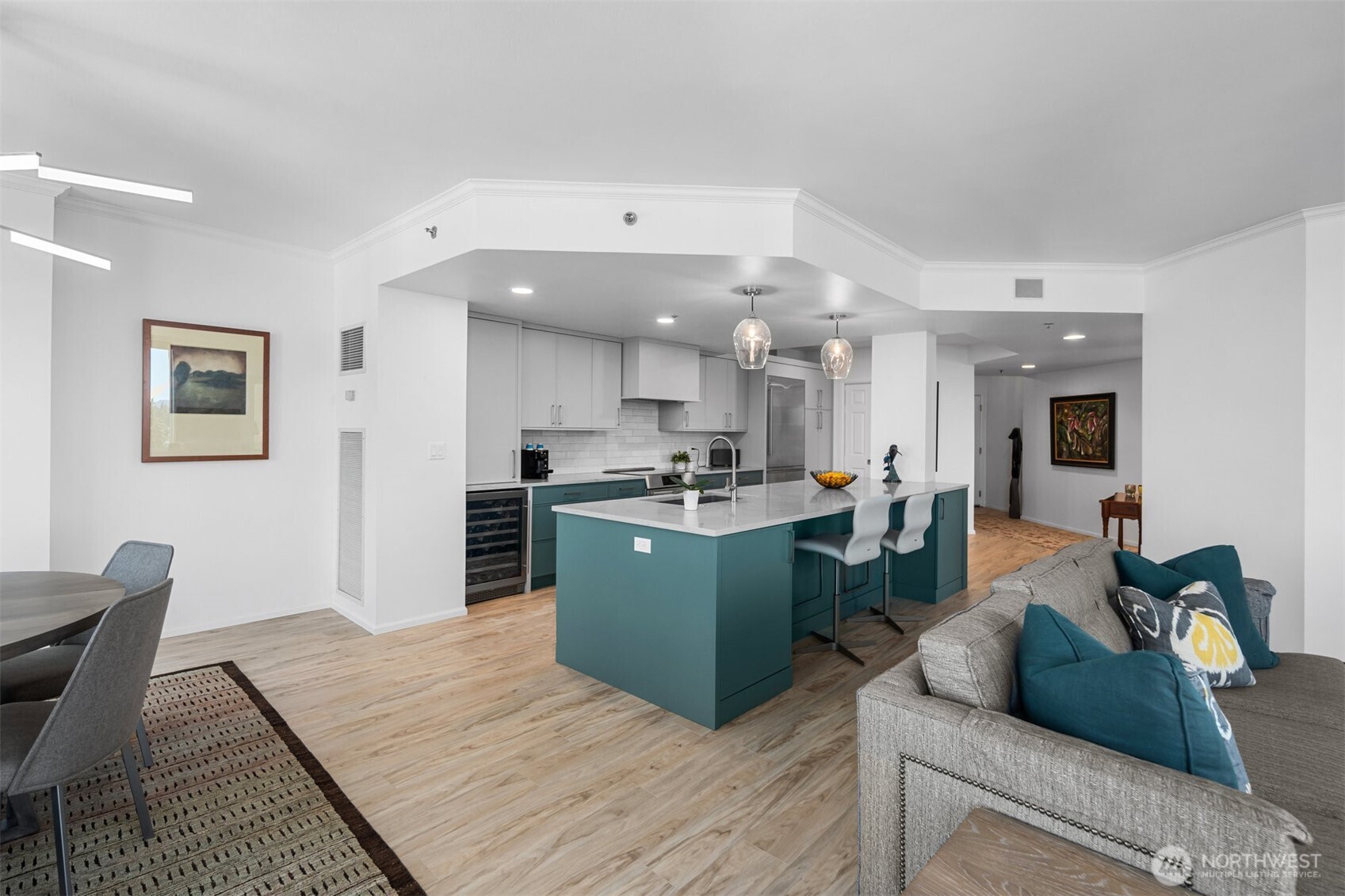 177 107th Avenue NE #1906, Bellevue, WA 98004