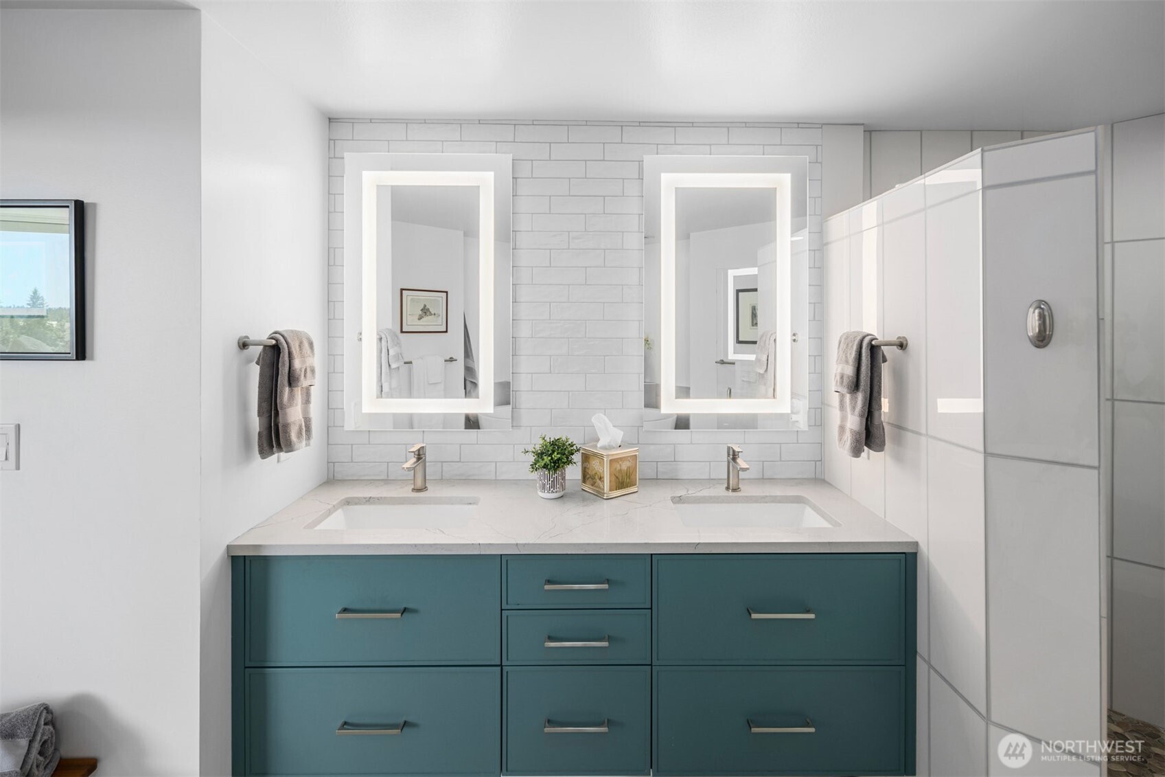 177 107th Avenue NE #1906, Bellevue, WA 98004