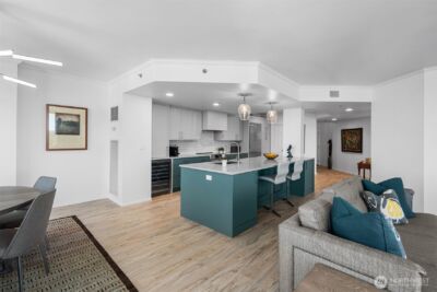 177 107th Avenue NE #1906, Bellevue, WA 98004 - Photo 2