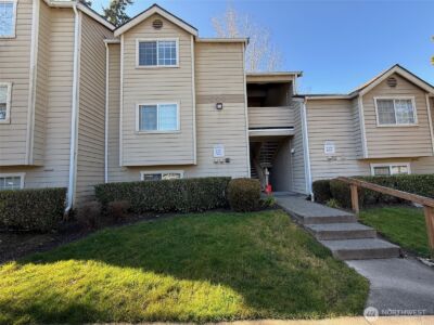1840 S 284th Lane #H-203, Federal Way, WA 98003