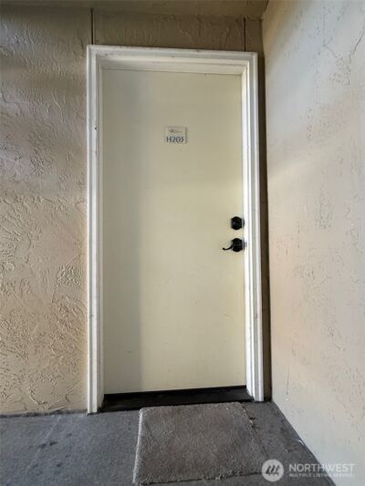 1840 S 284th Lane #H-203, Federal Way, WA 98003 - Photo 2