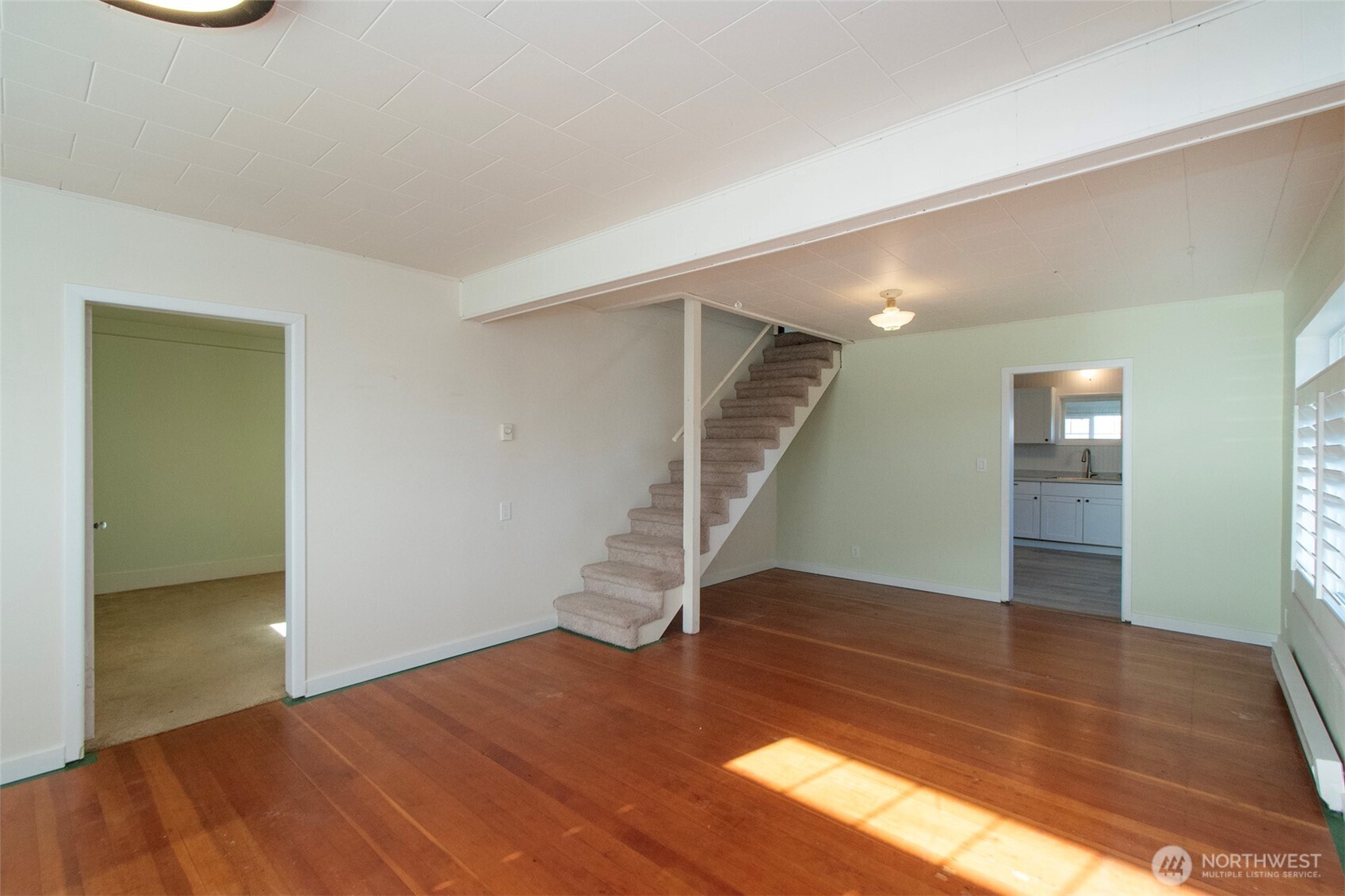 911 W Fifth Street , Port Angeles, WA 98363