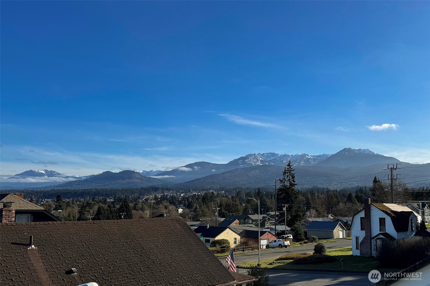 911 W Fifth Street , Port Angeles, WA 98363