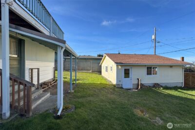 911 W Fifth Street , Port Angeles, WA 98363 - Photo 34