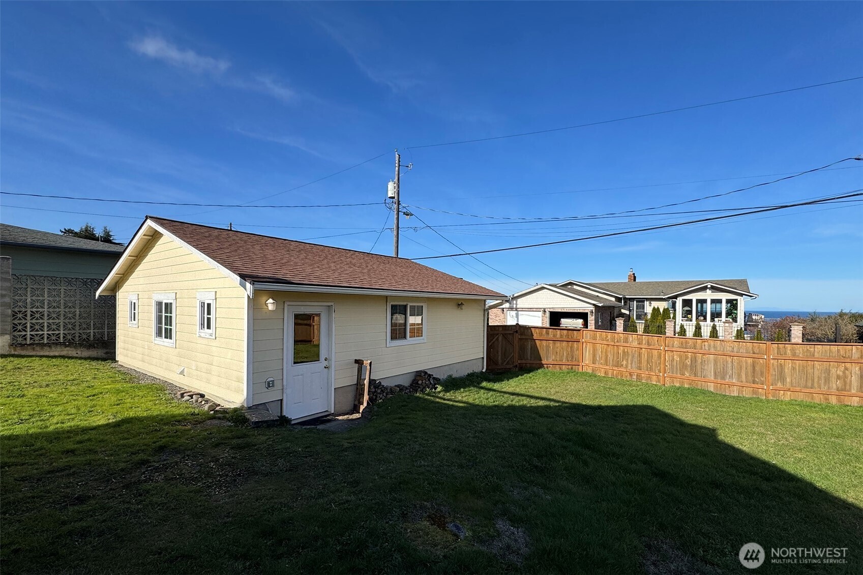 911 W Fifth Street , Port Angeles, WA 98363