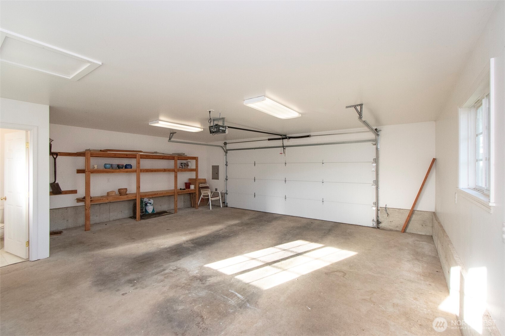 911 W Fifth Street , Port Angeles, WA 98363