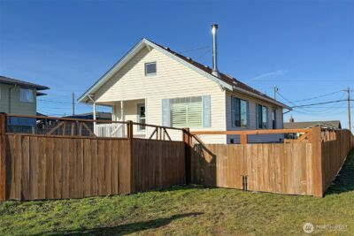 911 W Fifth Street , Port Angeles, WA 98363 - Photo 40