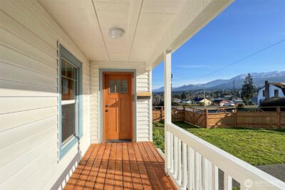 911 W Fifth Street , Port Angeles, WA 98363 - Photo 5