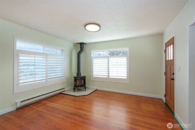 911 W Fifth Street , Port Angeles, WA 98363 - Photo 6