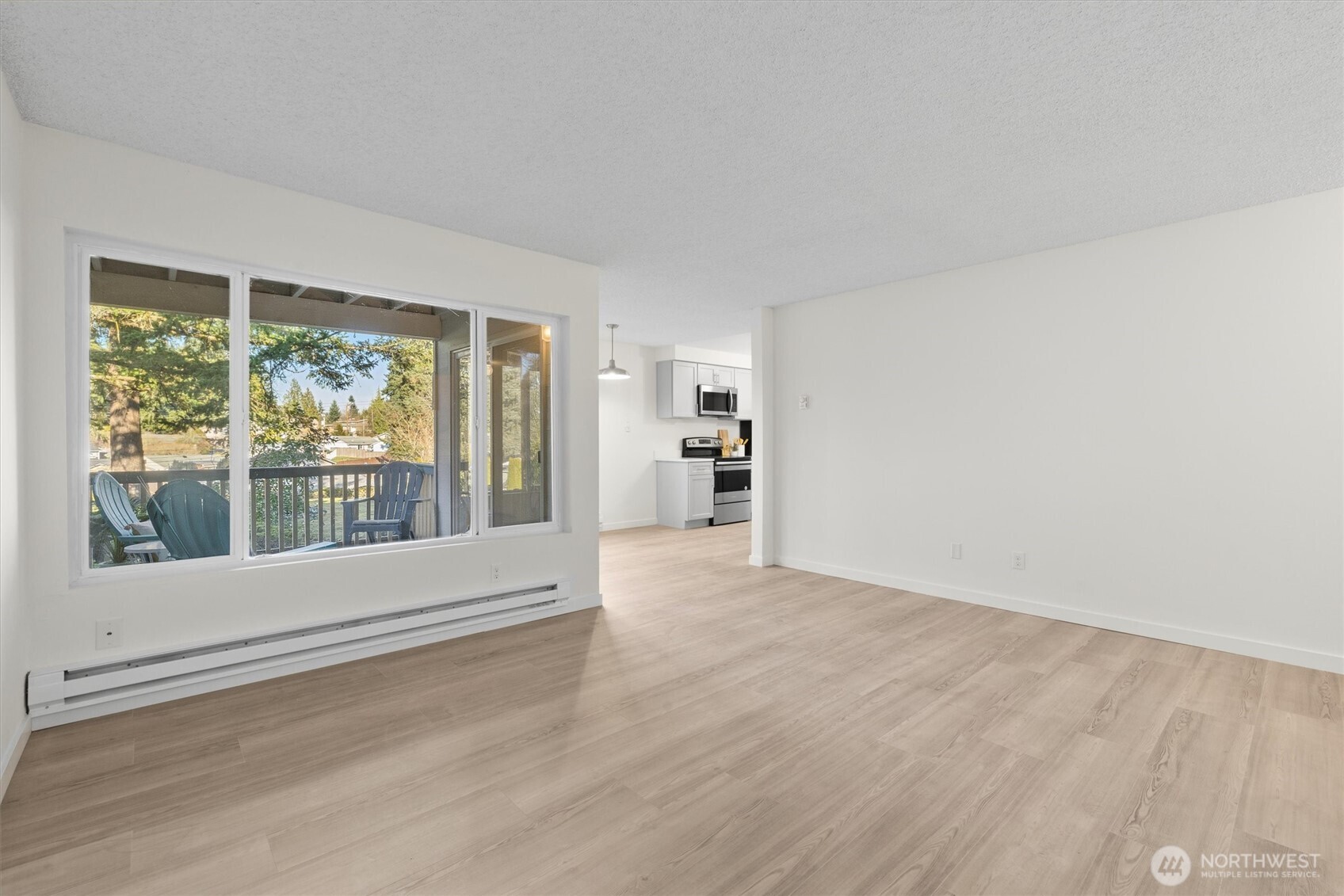 5620 200th Street SW #A211, Lynnwood, WA 98036