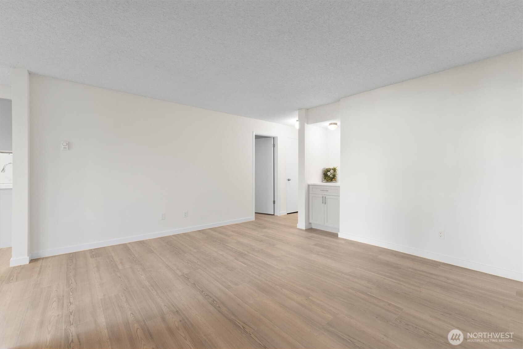 5620 200th Street SW #A211, Lynnwood, WA 98036