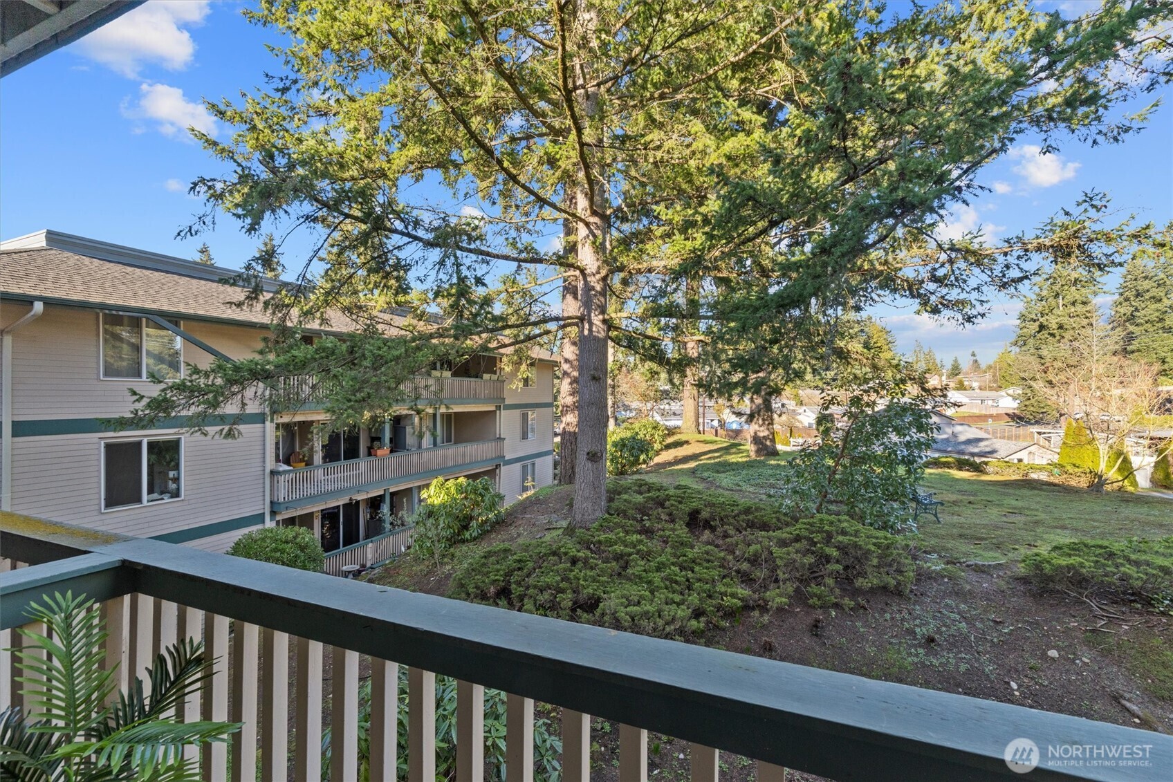 5620 200th Street SW #A211, Lynnwood, WA 98036