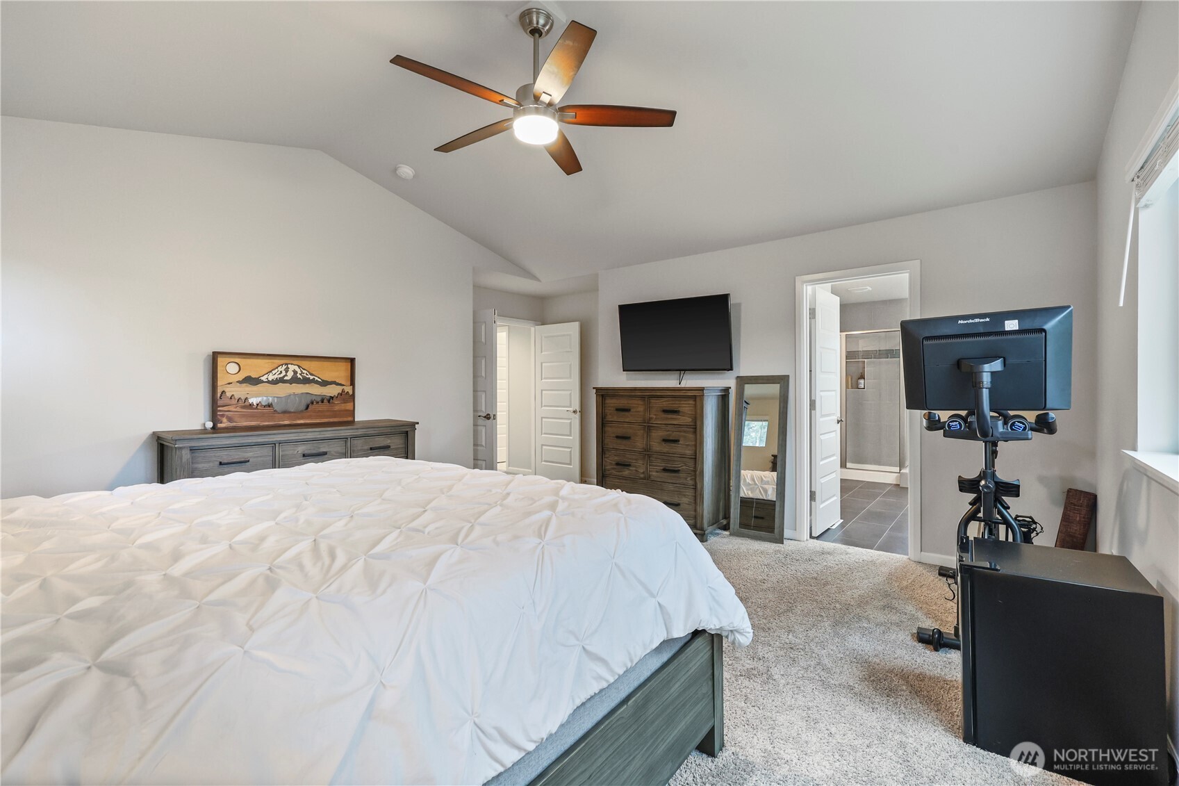 5209 Junco Court NE, Olympia, WA 98516