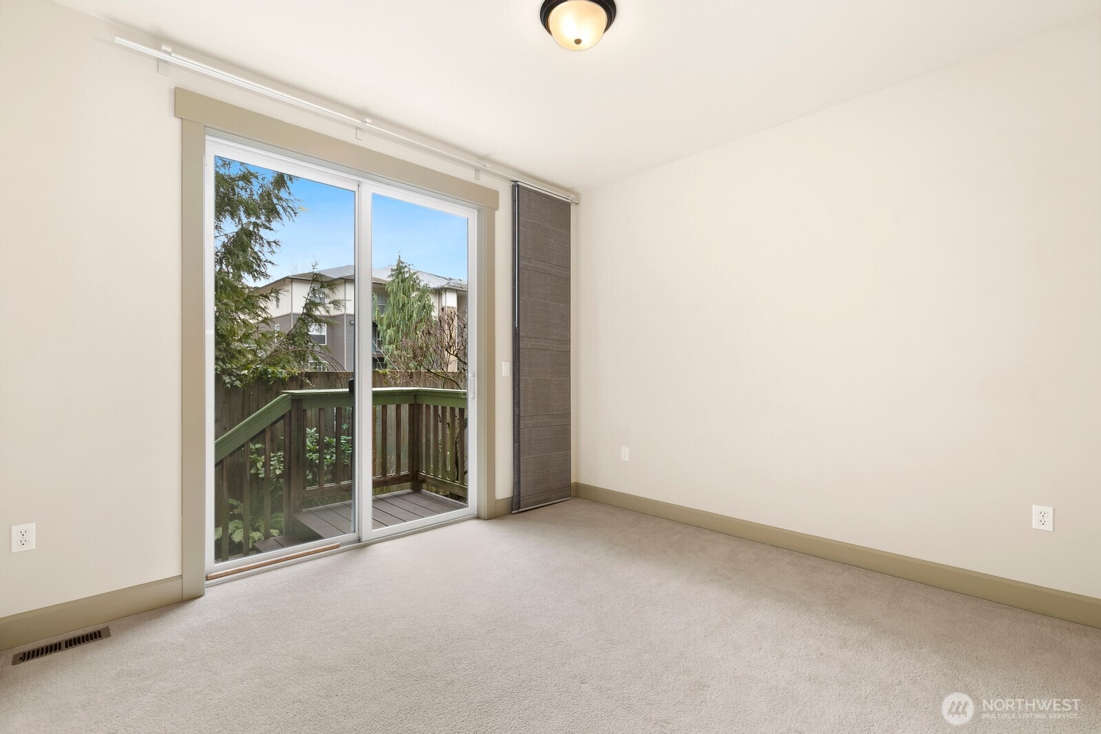 2115 201st Place SE #H3, Bothell, WA 98021