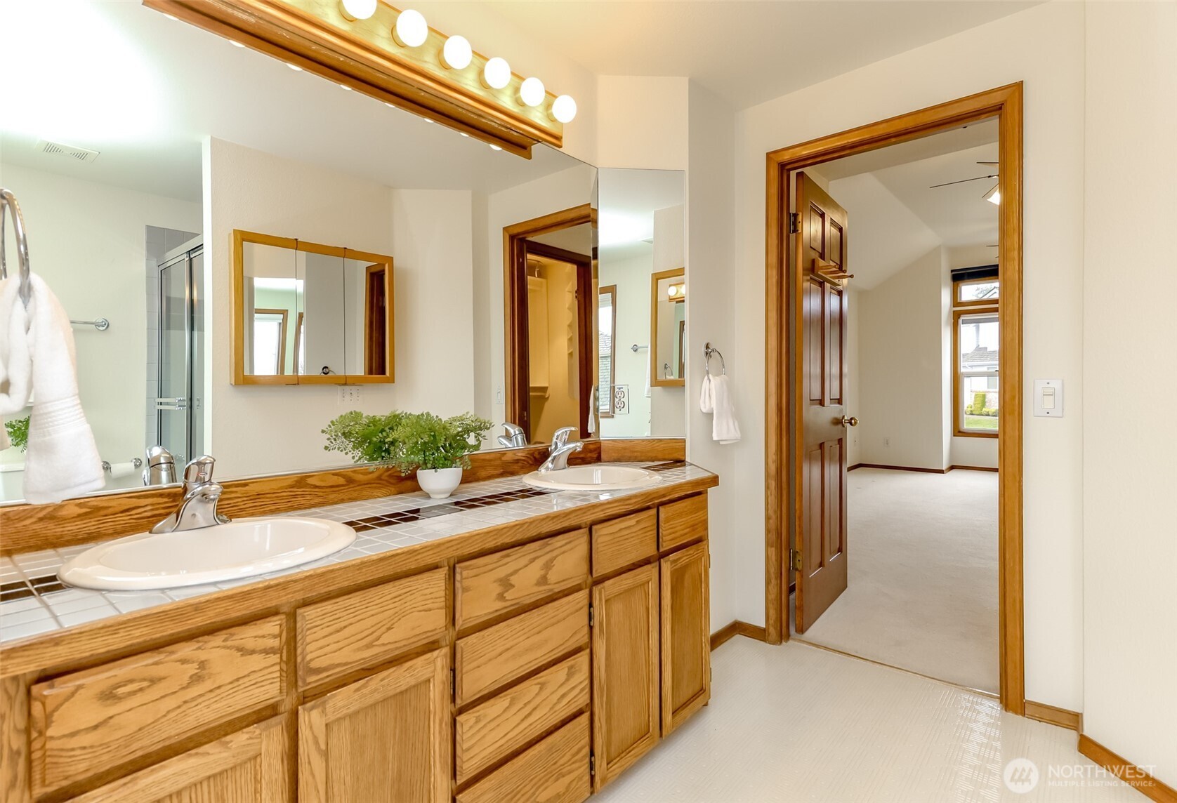 16444 53rd Place S, Tukwila, WA 98188