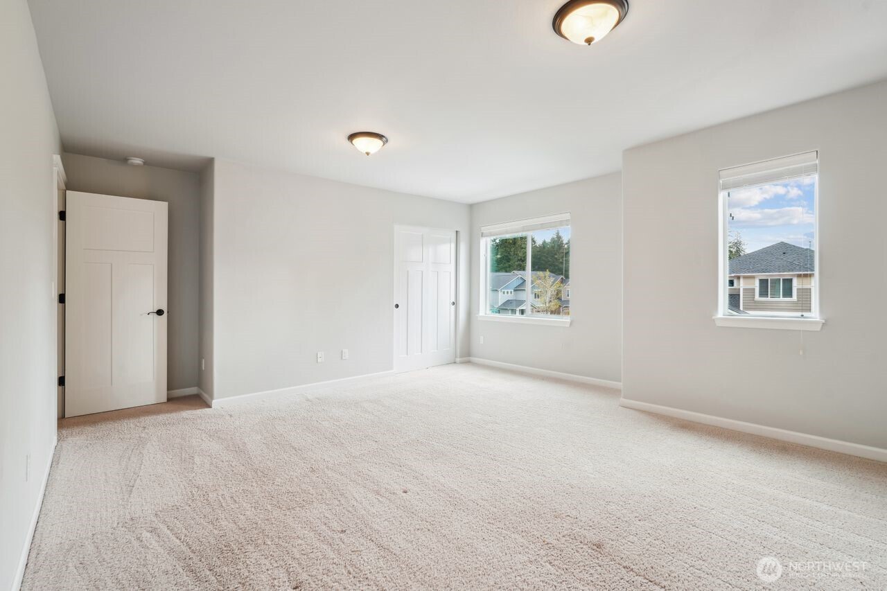 4335 Dudley Drive NE, Lacey, WA 98516