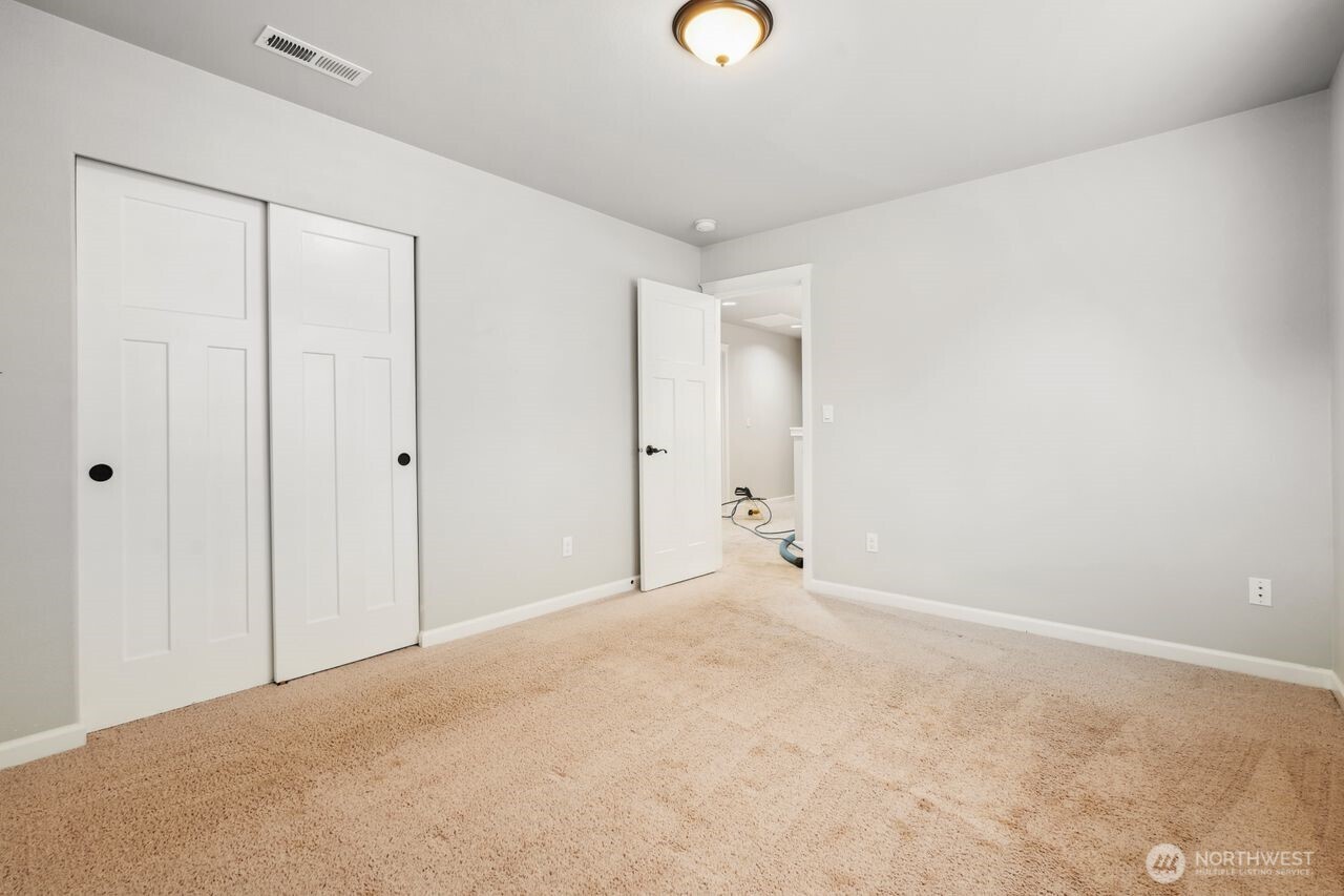 4335 Dudley Drive NE, Lacey, WA 98516