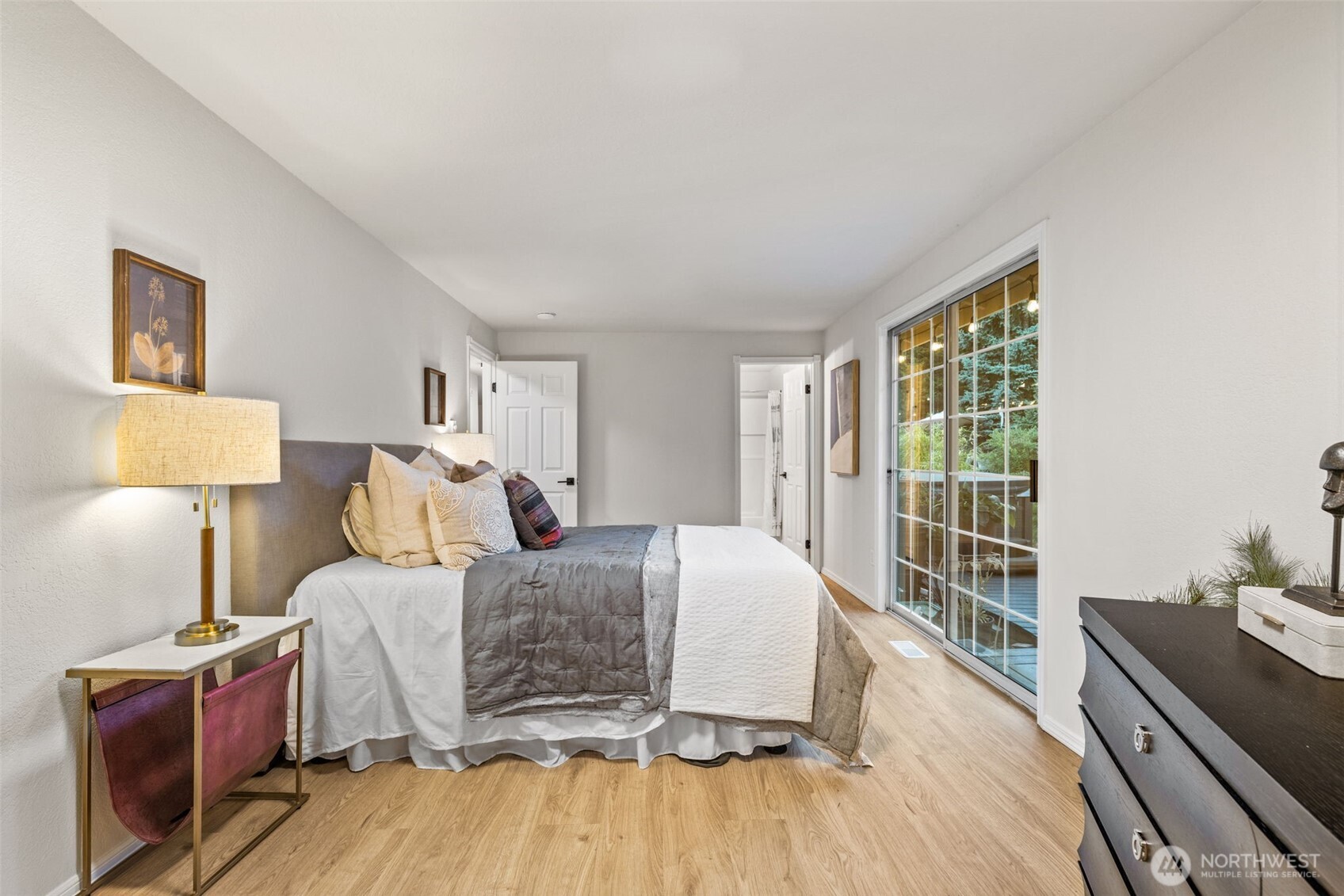 1313 228th Place SW, Bothell, WA 98021