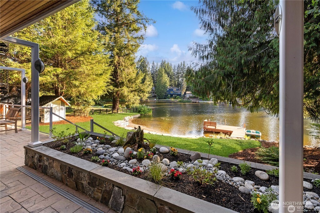 11009 317th Avenue NE, Carnation, WA 98014