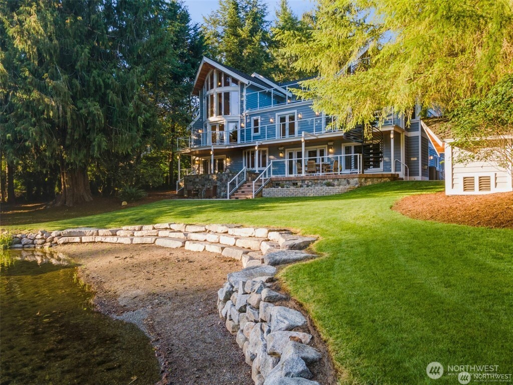 11009 317th Avenue NE, Carnation, WA 98014