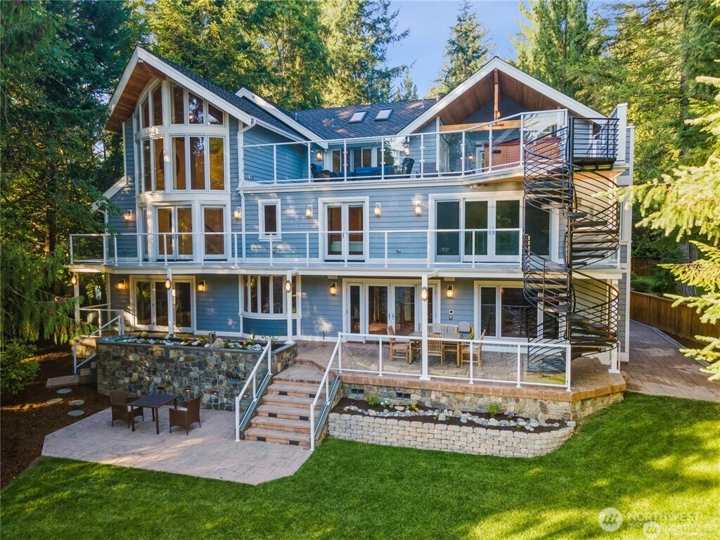 11009 317th Avenue NE, Carnation, WA 98014