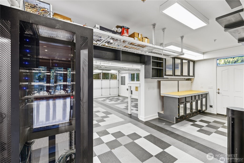 11009 317th Avenue NE, Carnation, WA 98014