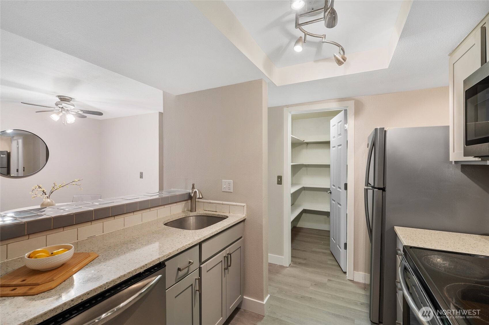 14404 NE 31st Street #K105, Bellevue, WA 98007