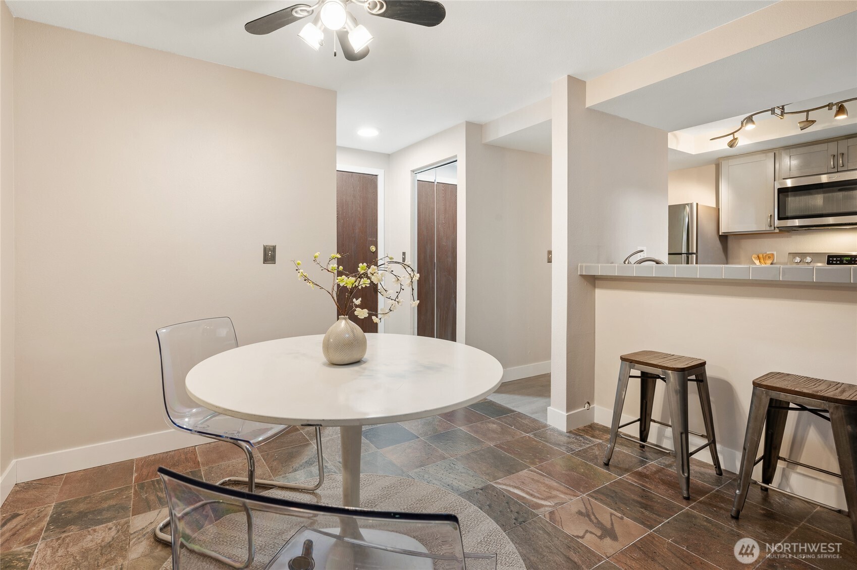 14404 NE 31st Street #K105, Bellevue, WA 98007