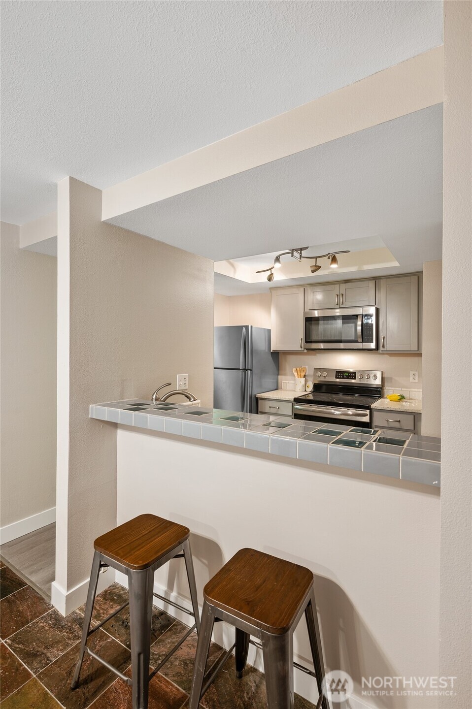 14404 NE 31st Street #K105, Bellevue, WA 98007