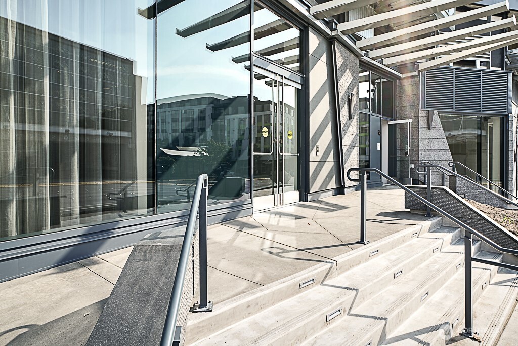 188 Bellevue Way NE #1804, Bellevue, WA 98004