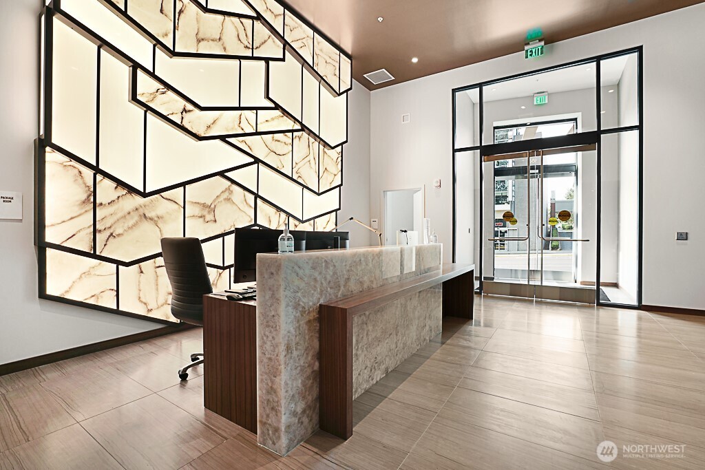 188 Bellevue Way NE #1804, Bellevue, WA 98004