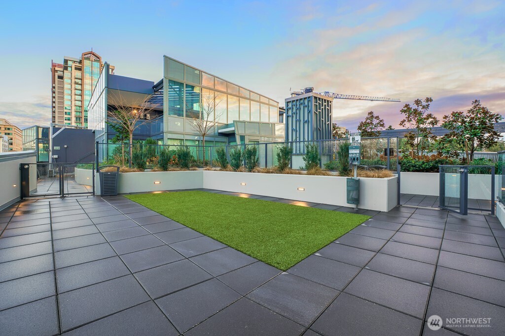 188 Bellevue Way NE #1804, Bellevue, WA 98004