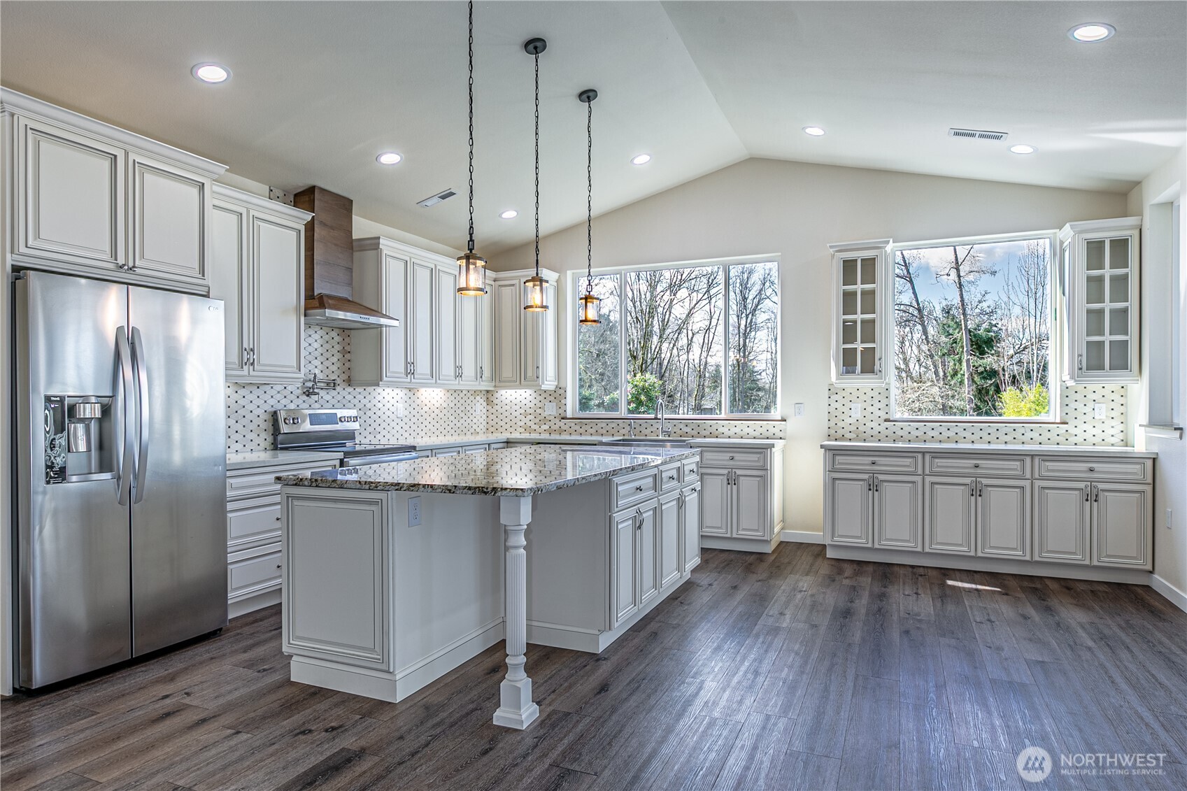 1930 Westridge Avenue W, Tacoma, WA 98466