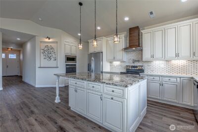 1930 Westridge Avenue W, Tacoma, WA 98466 - Photo 17