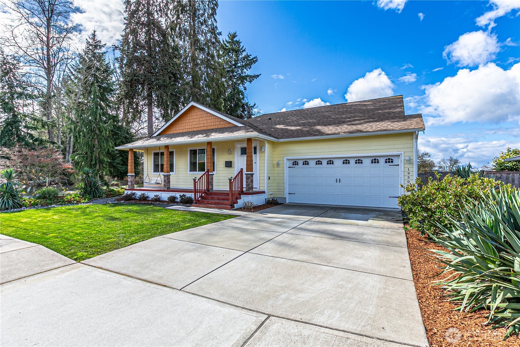 1930 Westridge Avenue W, Tacoma, WA 98466