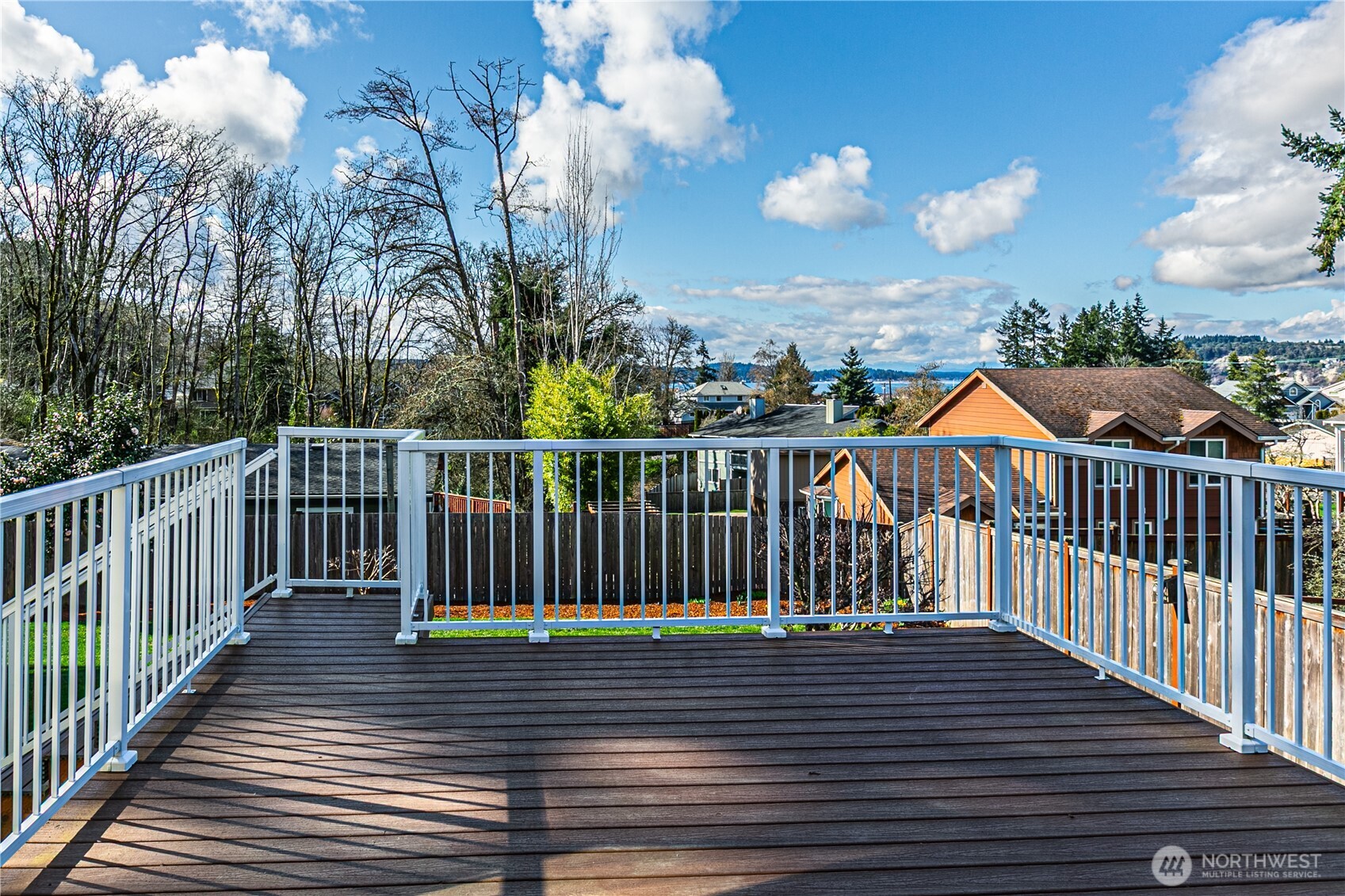 1930 Westridge Avenue W, Tacoma, WA 98466