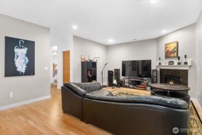 27867 256th Court SE, Maple Valley, WA 98038 - Photo 4